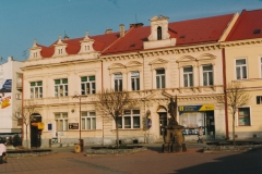 Záložna 1998 Má se bourat?