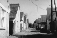 89) Vodní ulice, střed - pohled k severovýchodu